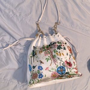 Vintage Gucci flora floral bucket purse